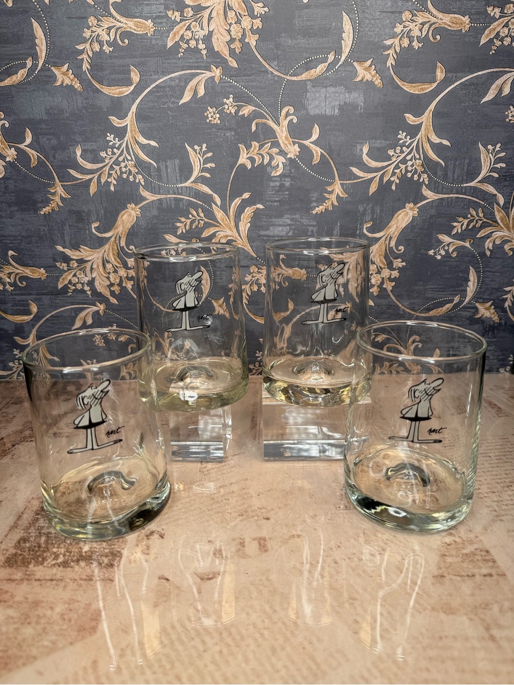 Vintage B.C. Comic Strip Pinched Rocks Glasses Set of 4 Johnny Hart